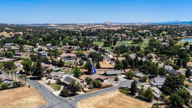 2108 Quail Ct, Valley Springs, CA 95252