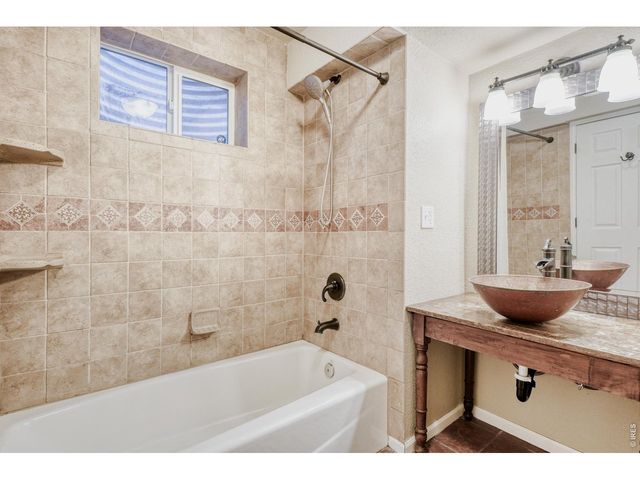 16623 E Powers Pl, Centennial, CO 80015