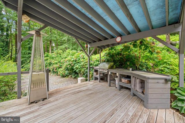 41 LYONS RUN RD, Glenmoore, PA 19343