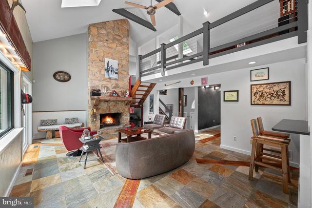 41 LYONS RUN RD, Glenmoore, PA 19343