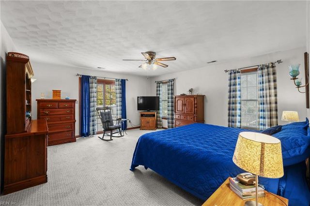 524 Warrick RD, Chesapeake, VA 23322