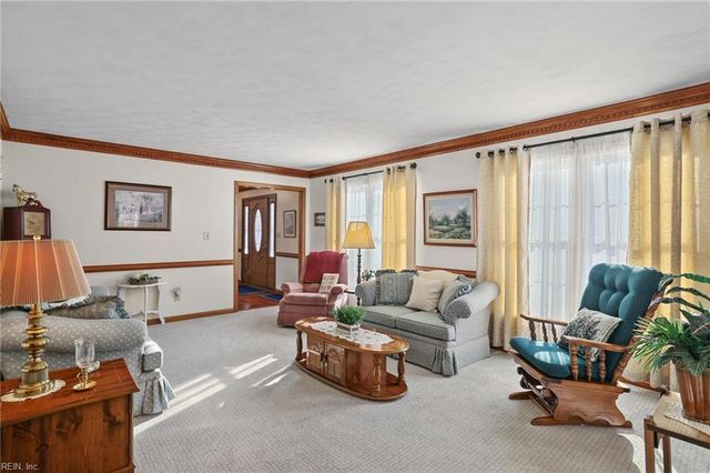 524 Warrick RD, Chesapeake, VA 23322