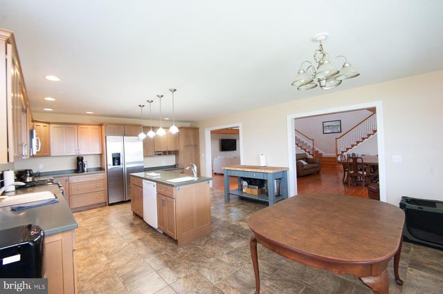 5704 ROSS NECK RD, Cambridge, MD 21613