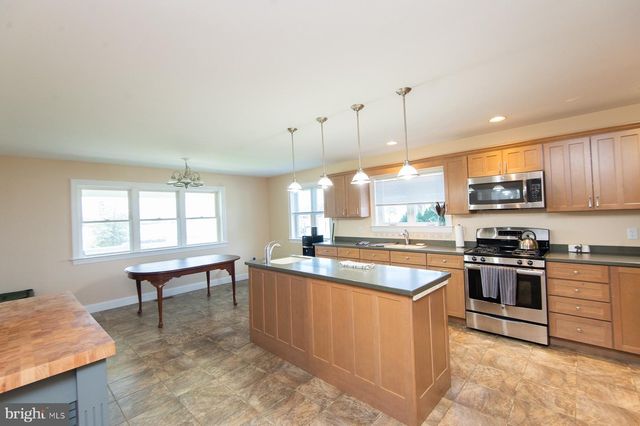 5704 ROSS NECK RD, Cambridge, MD 21613