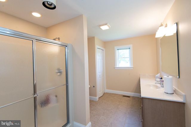 5704 ROSS NECK RD, Cambridge, MD 21613