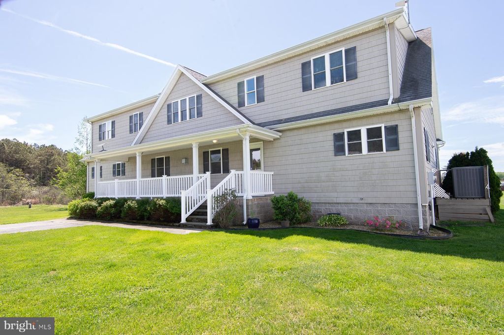Image 30 of property listing at 5704 ROSS NECK RD, Cambridge, MD 21613