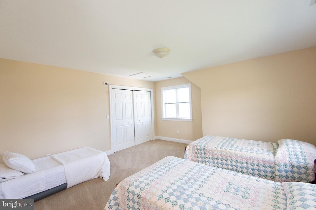 Image 85 of property listing at 5704 ROSS NECK RD, Cambridge, MD 21613