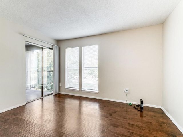 6050 Melody Lane 319, Dallas, TX 75231