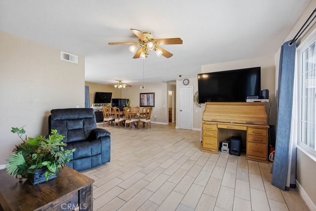 438 Tanner, Riverside, CA 92507