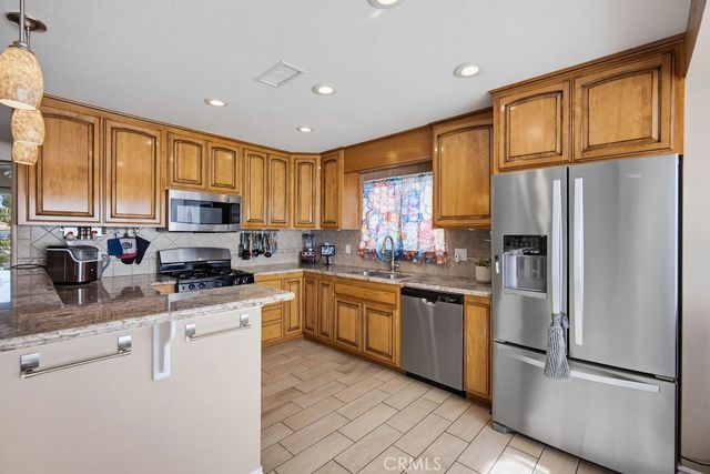 438 Tanner, Riverside, CA 92507