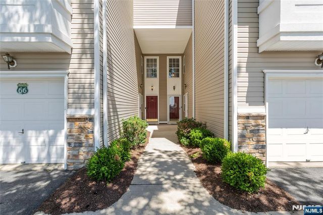 169 Vista Terrace, Pompton Lakes, NJ 07442