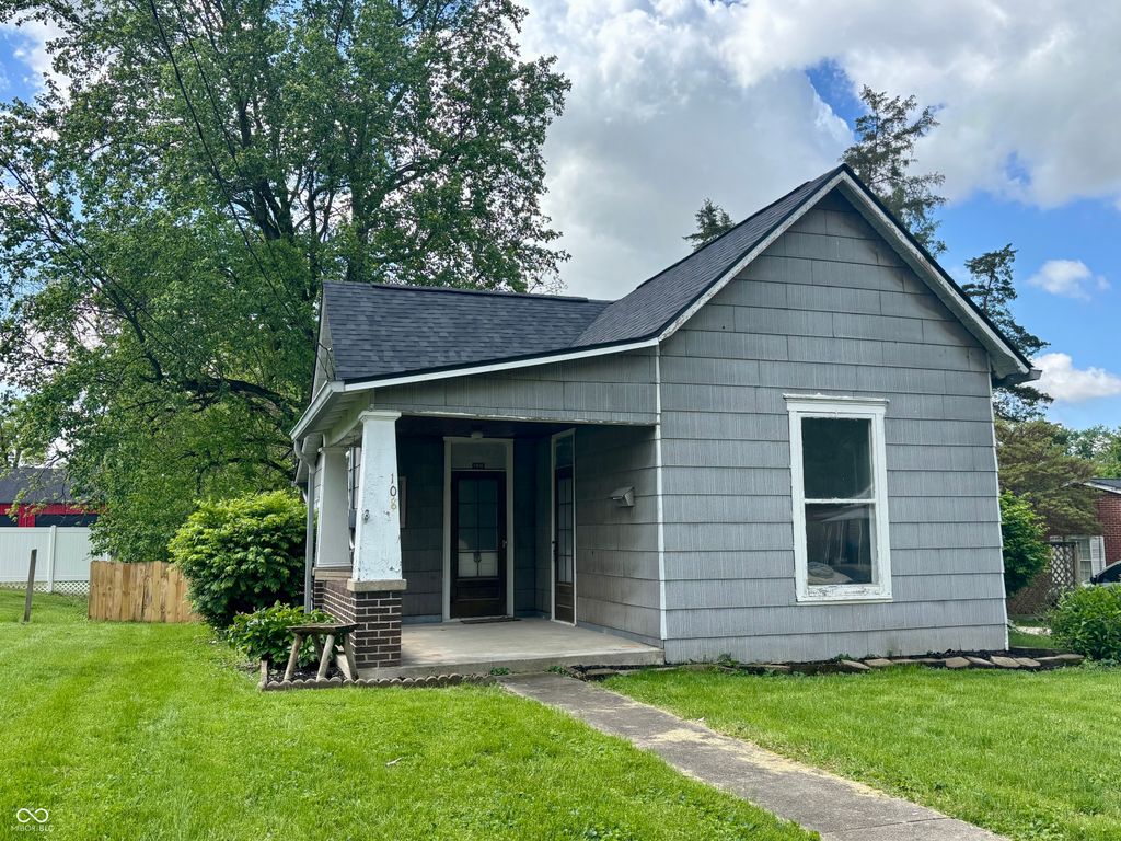 108 E Berry Street, Greencastle, IN 46135