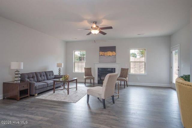 106 Jackson Ridge Way, Pikeville, NC 27863