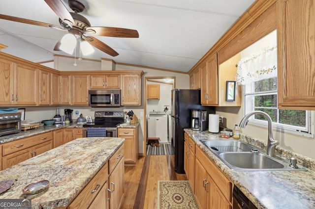 2533 & 2529 McFarlin Bridge Road, Carnesville, GA 30521