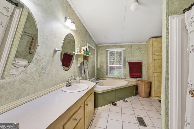 2533 & 2529 McFarlin Bridge Road, Carnesville, GA 30521