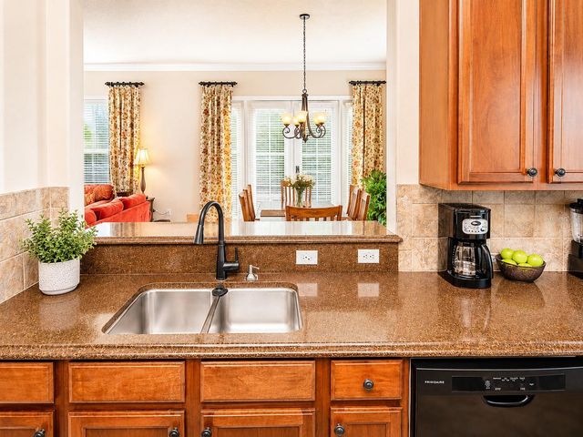 1549 FAIRVIEW CIRCLE, Reunion, FL 34747