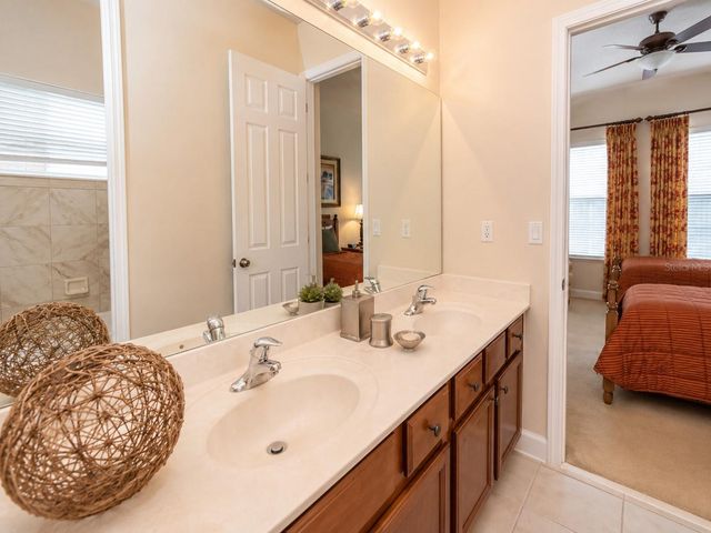 1549 FAIRVIEW CIRCLE, Reunion, FL 34747
