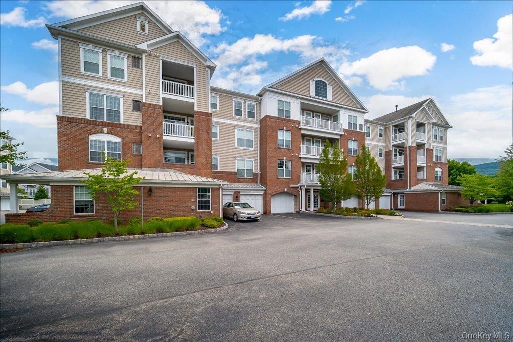 732 Regency Drive, Fishkill, NY 12524 — photo 2