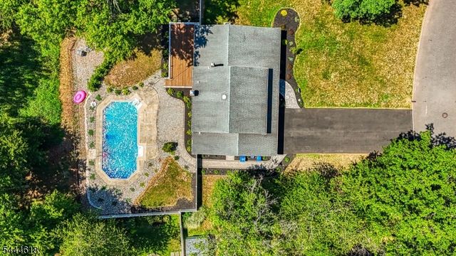 415 Elwood St, Piscataway Twp., NJ 08854