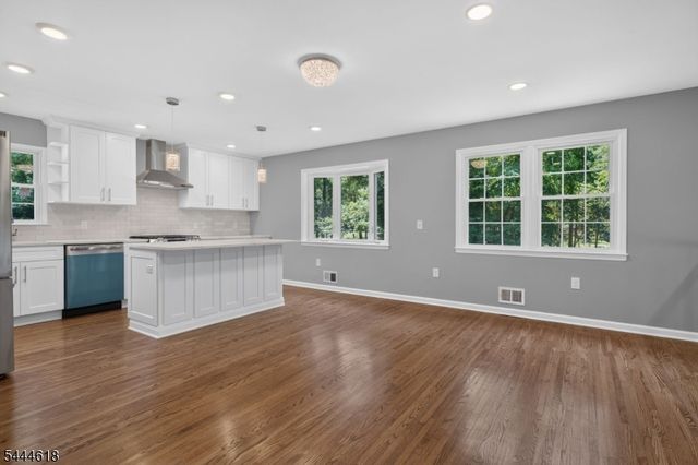 415 Elwood St, Piscataway Twp., NJ 08854