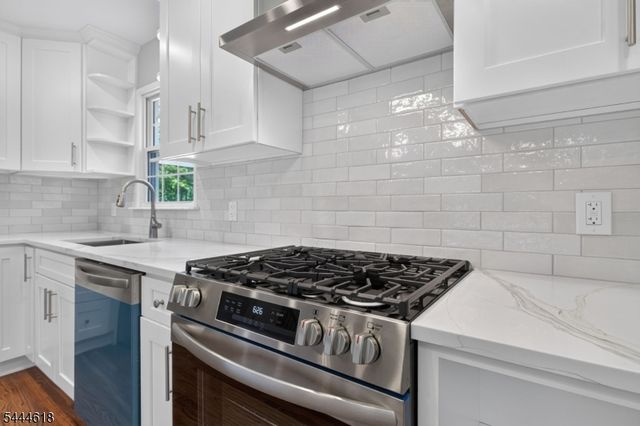 415 Elwood St, Piscataway Twp., NJ 08854