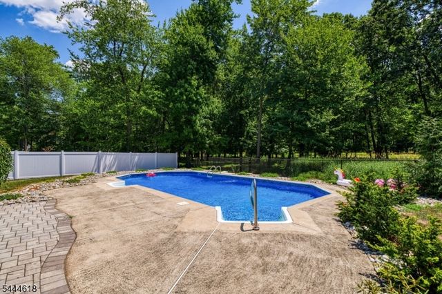 415 Elwood St, Piscataway Twp., NJ 08854