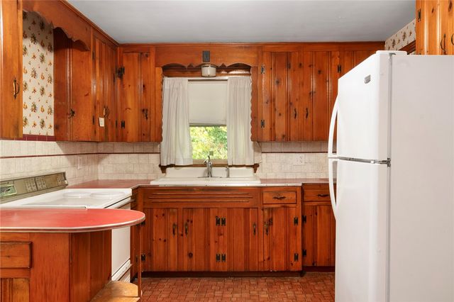 235 Dora Street, Pawtucket, RI 02860