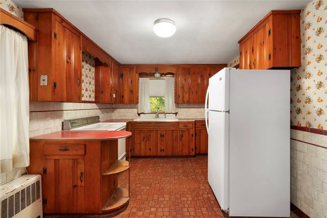 235 Dora Street, Pawtucket, RI 02860