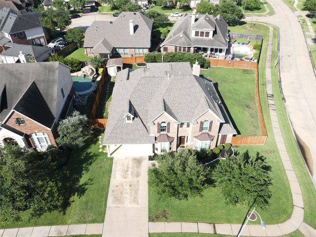 18815 Oxley Court, Tomball, TX 77377