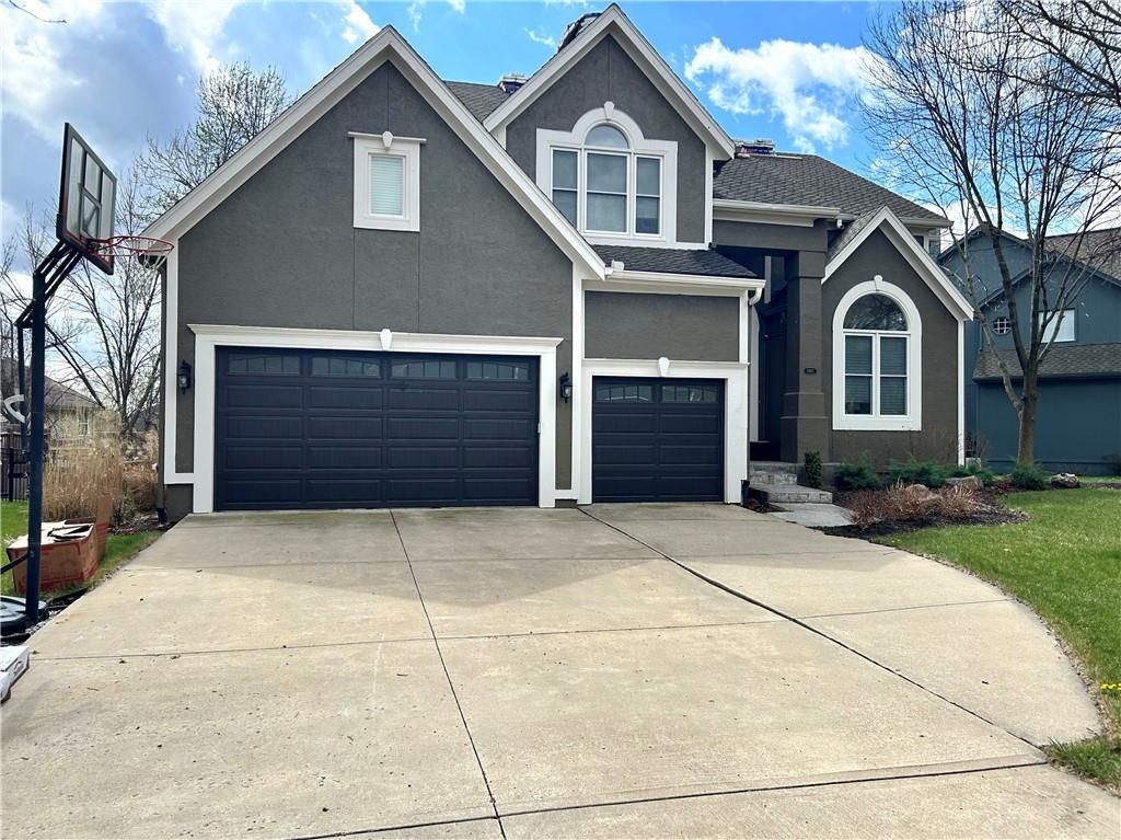 11911 Noland Street, Overland Park, KS 66213