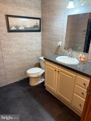 2 WEBER RD, Bridgeton, NJ 08302