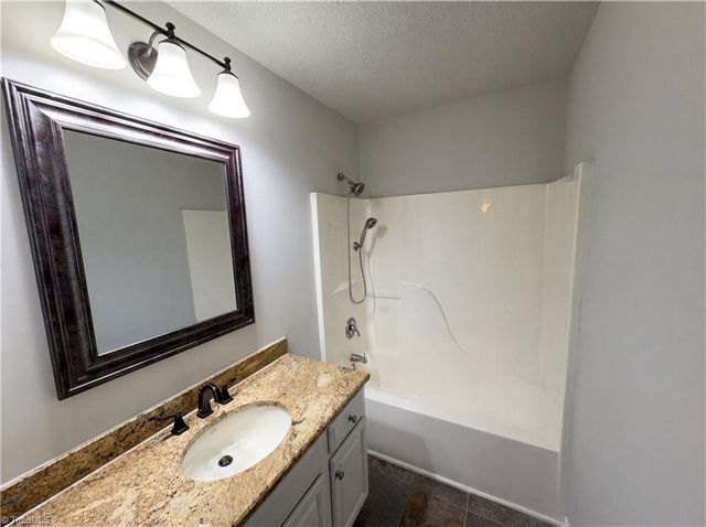 332 Cutty Sark Road, Winston-salem, NC 27103