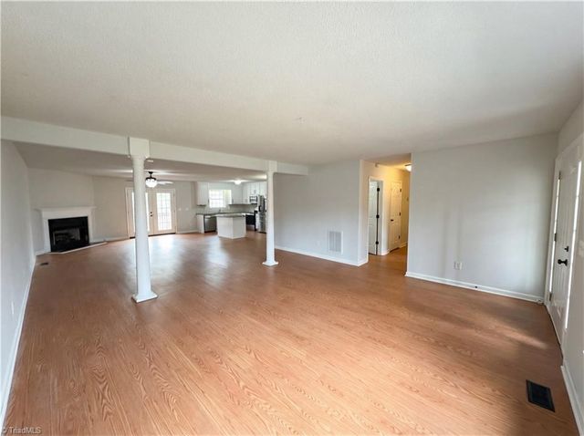 332 Cutty Sark Road, Winston-salem, NC 27103