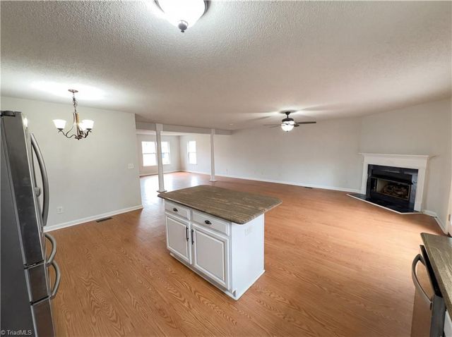 332 Cutty Sark Road, Winston-salem, NC 27103