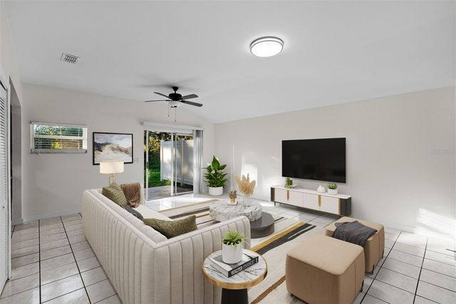 12102 N 60TH STREET A, Tampa, FL 33617