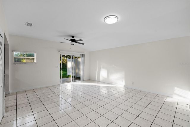 12102 N 60TH STREET A, Tampa, FL 33617