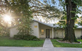 12102 N 60TH STREET A, Tampa, FL 33617