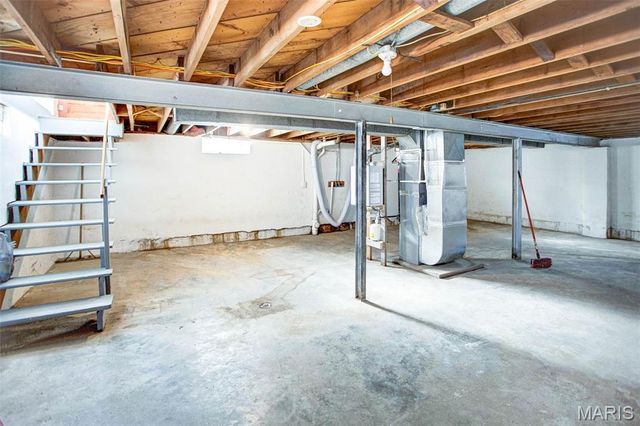 3619 Thomas Avenue, Alton, IL 62002