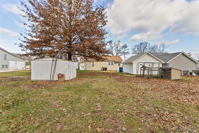 3619 Thomas Avenue, Alton, IL 62002