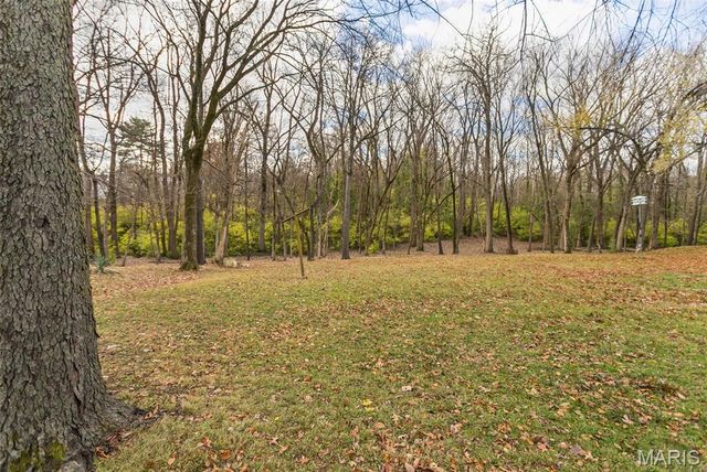 3619 Thomas Avenue, Alton, IL 62002