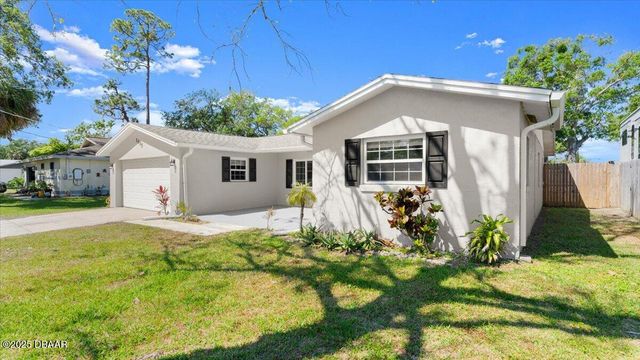 1005 4th Street, Port Orange, FL 32129