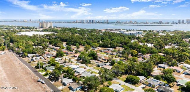1005 4th Street, Port Orange, FL 32129