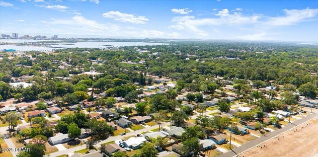 1005 4th Street, Port Orange, FL 32129