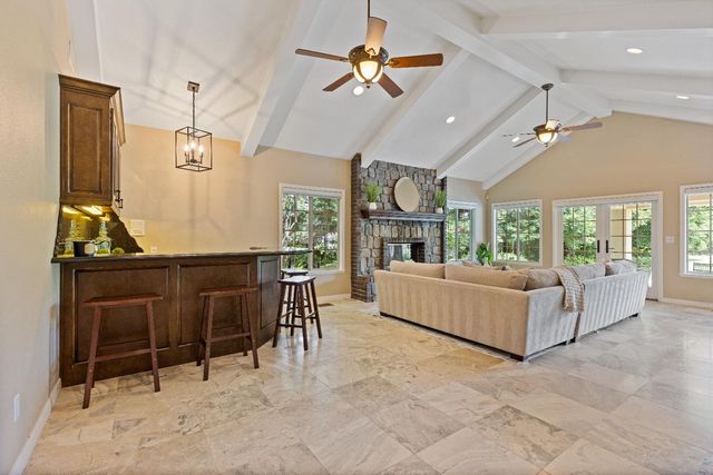 5050 Lexington Cir, Loomis, CA 95650