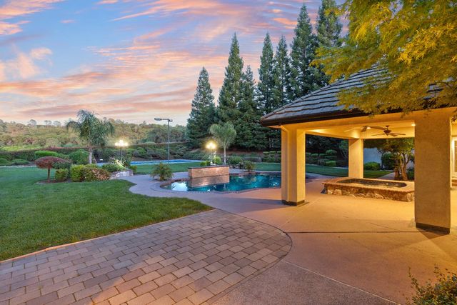 5050 Lexington Cir, Loomis, CA 95650