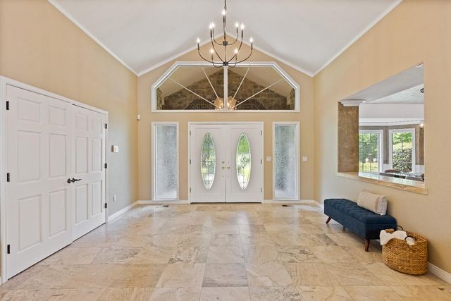 5050 Lexington Cir, Loomis, CA 95650
