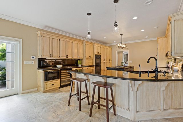 5050 Lexington Cir, Loomis, CA 95650