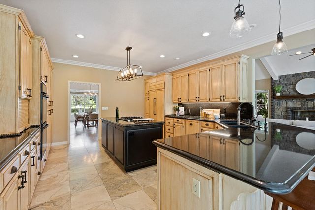 5050 Lexington Cir, Loomis, CA 95650