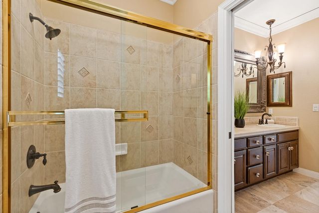 5050 Lexington Cir, Loomis, CA 95650