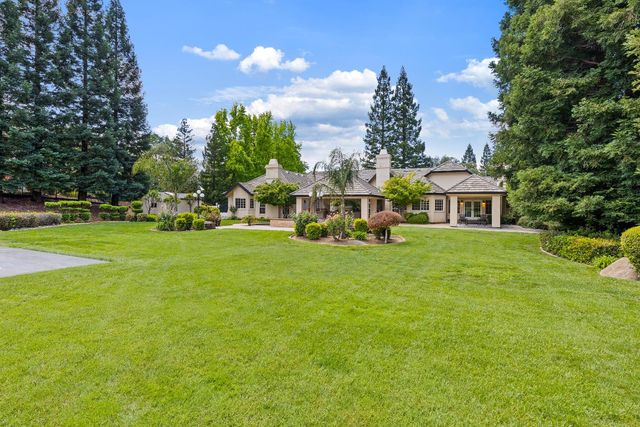 5050 Lexington Cir, Loomis, CA 95650